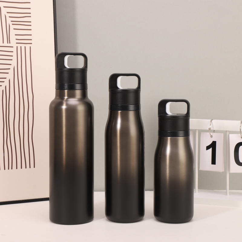 Wholesale Custom Logo 500ml 750ml Double Wall Insulated Thermal Sports Stainless Steel Water Bottle with Lid for Gym Sports